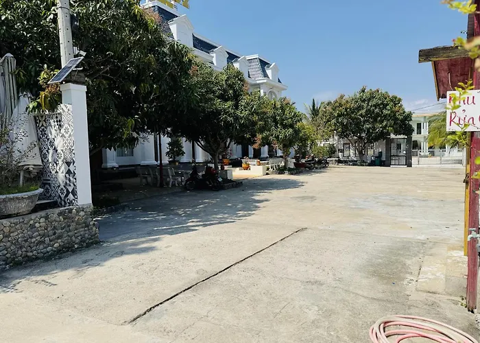 Ninh Chu 2 Hotel